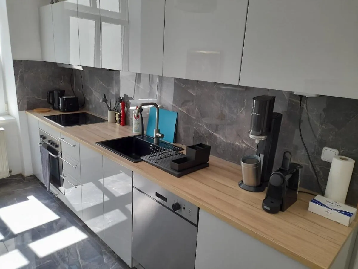 Room A In A Central Aristocratic Apartment Βιέννη 0*,